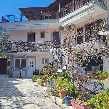 Lefkada Two Bedroom Apartment Nikiana